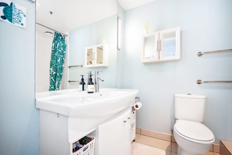 Photo of property in 6 Durham Street, Tauranga, 3110