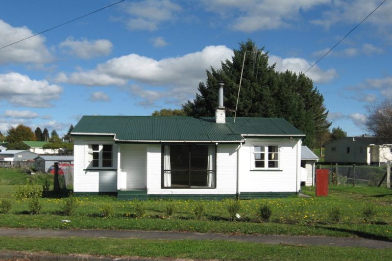 Photo of property in 16 Marr Place, Tokoroa, 3420