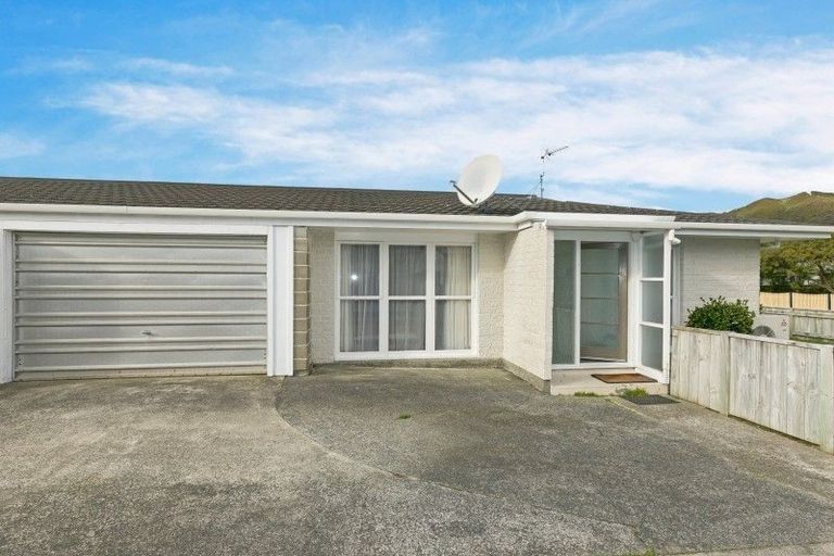 Photo of property in 11a Nile Street, Waterloo, Lower Hutt, 5011