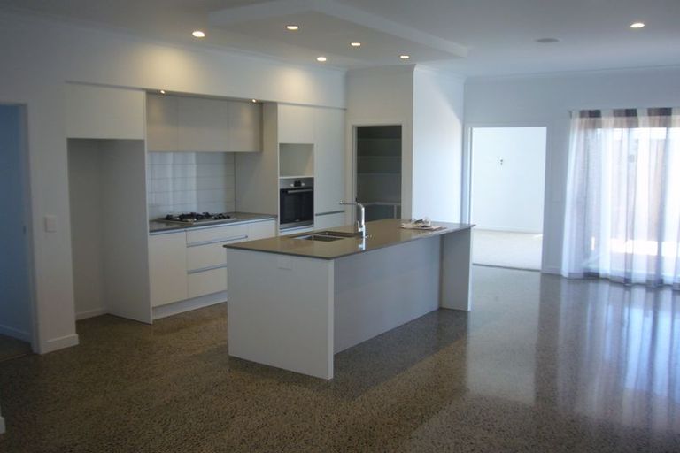 Photo of property in 45 Excelsa Place, Papamoa Beach, Papamoa, 3118
