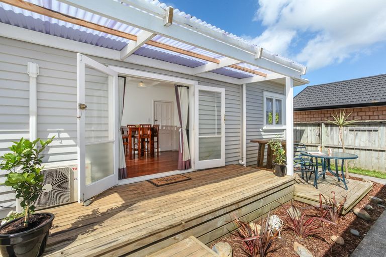 Photo of property in 18b Henderson Avenue, Tuakau, 2121