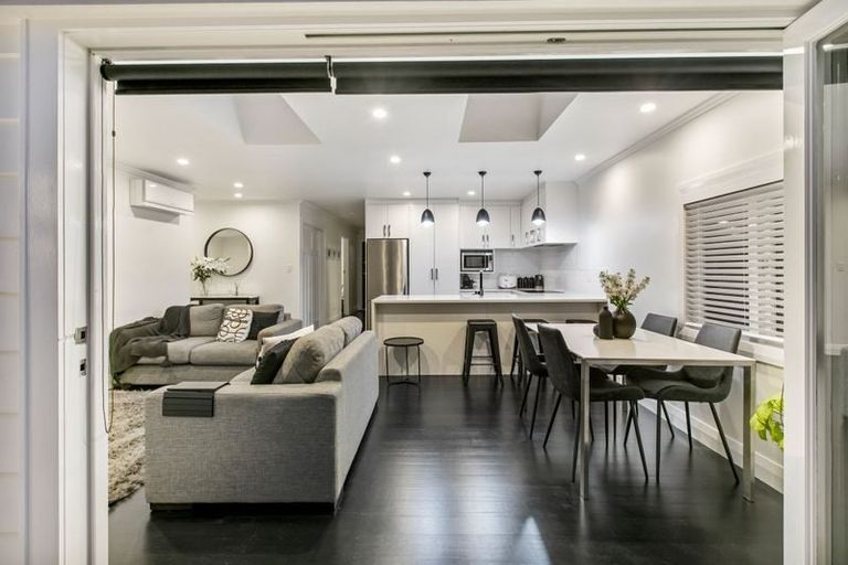 Photo of property in 1/11 Nelson Street, Papakura, 2110