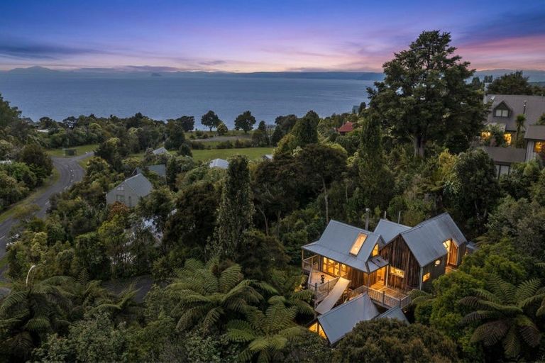 Photo of property in 41 Kaiuru Avenue, Pukawa Bay, Turangi, 3381