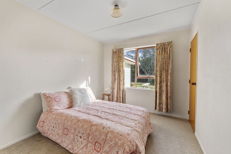 Photo of property in 26 Cypress Grove, Paraparaumu, 5032