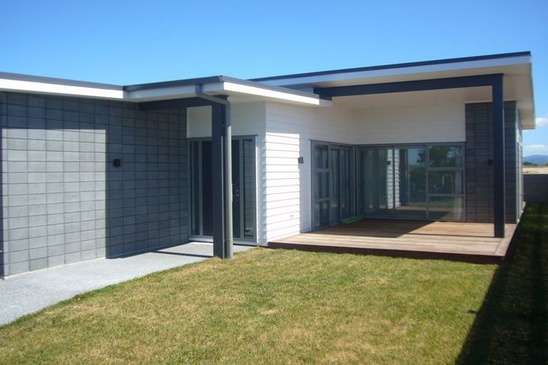 Photo of property in 45 Excelsa Place, Papamoa Beach, Papamoa, 3118