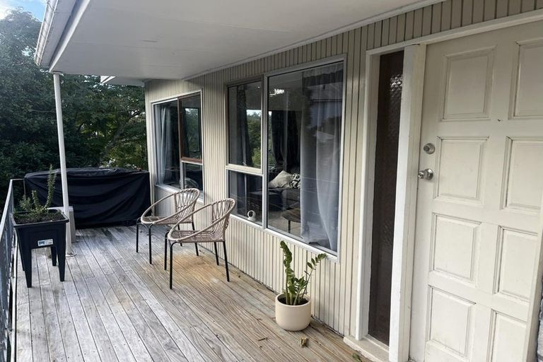 Photo of property in 2/12 Lydia Avenue, Northcote, Auckland, 0627