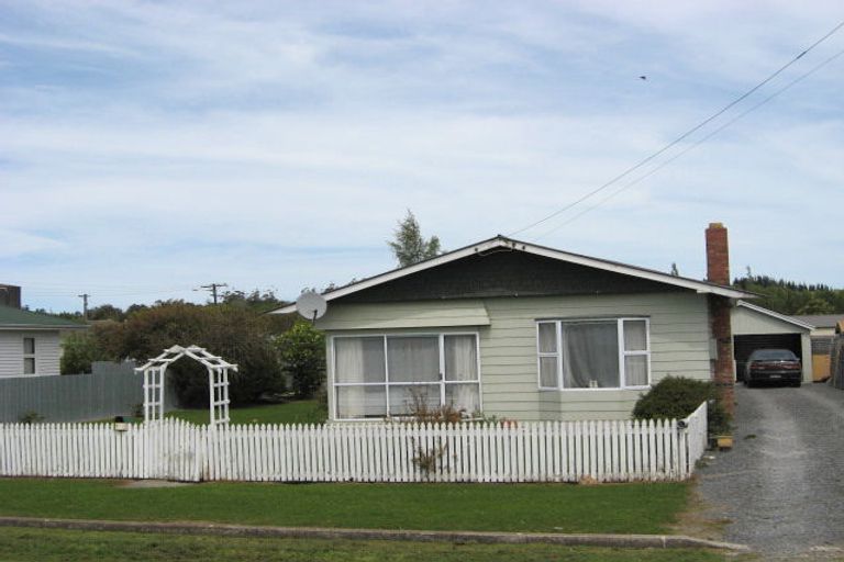 Photo of property in 23 Seddon Street, Cheviot, 7310