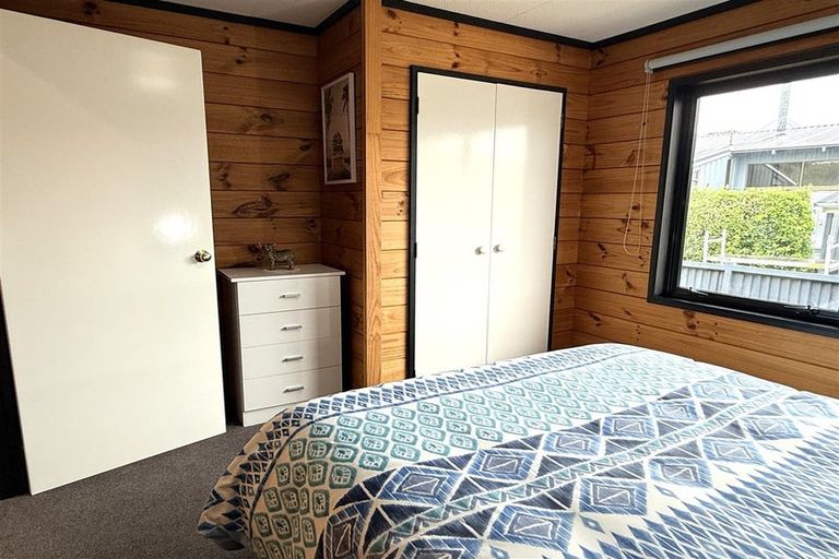 Photo of property in 2 Jamieson Road, Karoro, Greymouth, 7805