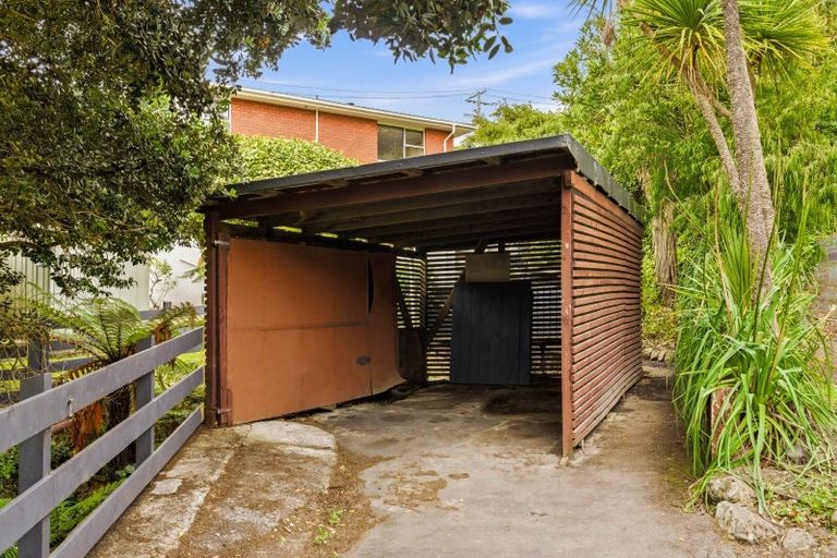 Photo of property in 42 Cliffs Road, Saint Clair, Dunedin, 9012
