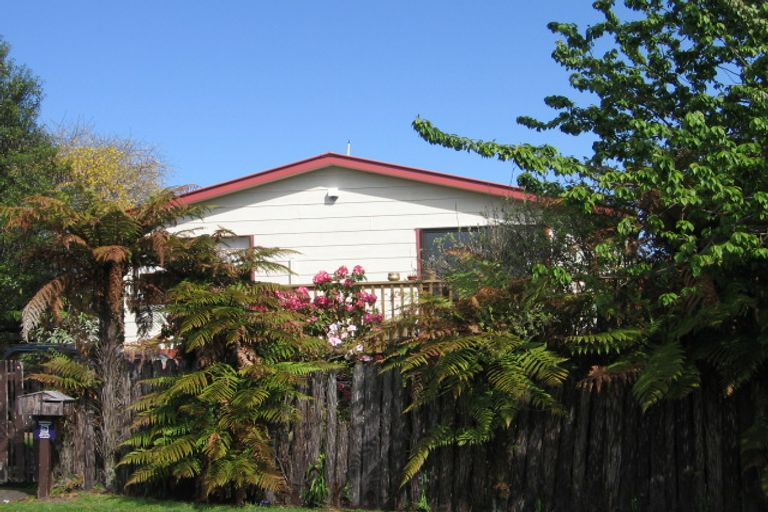 Photo of property in 3 Onyx Place, Pukehangi, Rotorua, 3015
