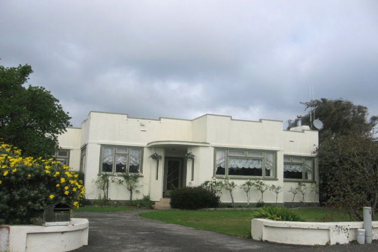 Photo of property in 34 Chelwood Street, Takaro, Palmerston North, 4412