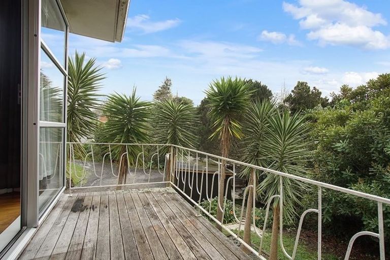 Photo of property in 14 Freyberg Place, Howick, Auckland, 2014