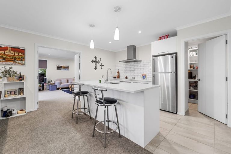 Photo of property in 8a No 2 Road, Te Puke, 3119