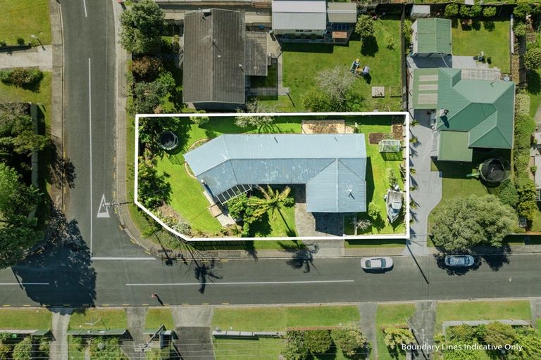 Photo of property in 19 Kokich Crescent, Onerahi, Whangarei, 0110