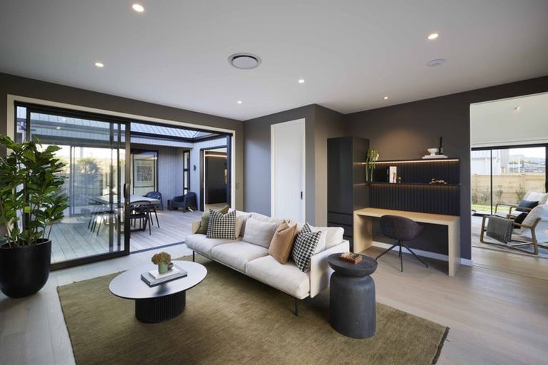 Photo of property in 2 Maeha Drive, Matakana, 0985