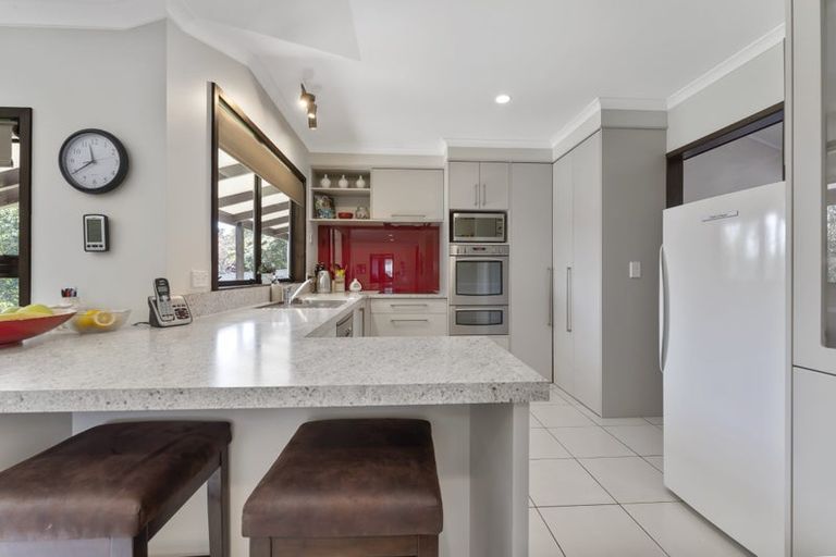 Photo of property in 20 Fairfax Terrace, Frankleigh Park, New Plymouth, 4310