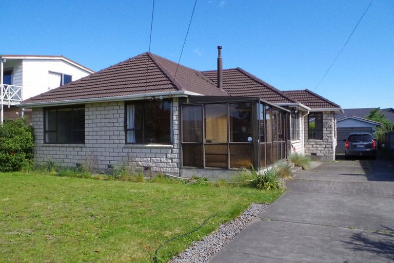 Photo of property in 10 Reginald Street, Burwood, Christchurch, 8083