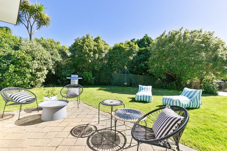 Photo of property in 10 Mathieson Avenue, Khandallah, Wellington, 6035