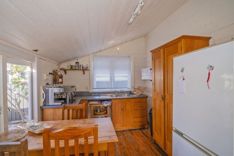 Photo of property in 3 Hannan Road, Whitianga, 3510