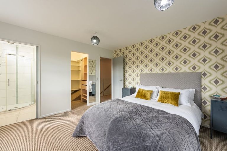 Photo of property in 3b Anderson Terrace, Mount Cook, Wellington, 6021