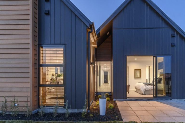 Photo of property in 22 Ridge Drive, Omokoroa, 3114