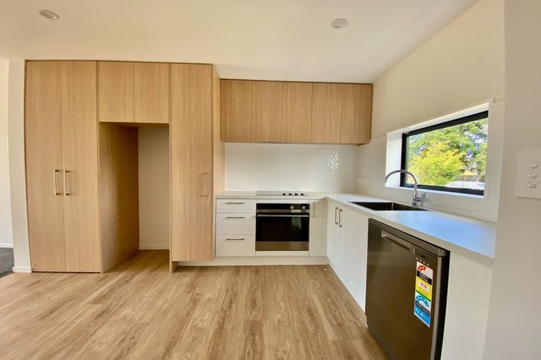 Photo of property in 37 Charles Street, Waltham, Christchurch, 8011