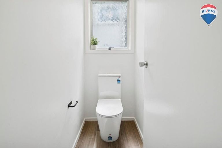 Photo of property in 86 Holborn Drive, Stokes Valley, Lower Hutt, 5019