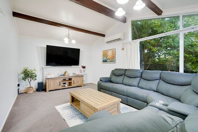 Photo of property in 2 Margaret Place, Deanwell, Hamilton, 3206