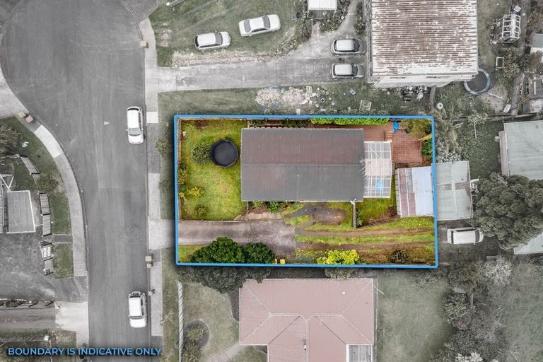 Photo of property in 33 Meilland Place, Glen Eden, Auckland, 0602