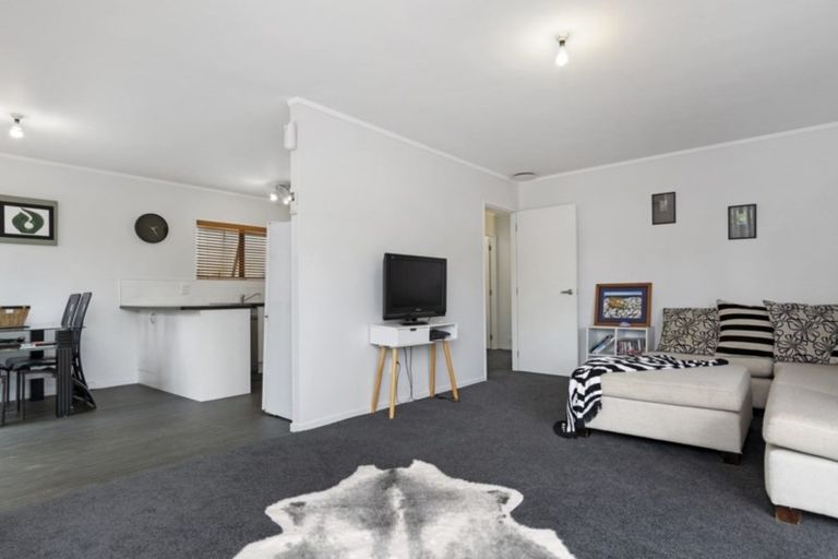 Photo of property in 97 Waitaha Road, Welcome Bay, Tauranga, 3112