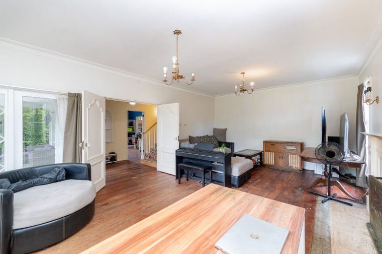 Photo of property in 22 Chatsworth Road, Silverstream, Upper Hutt, 5019