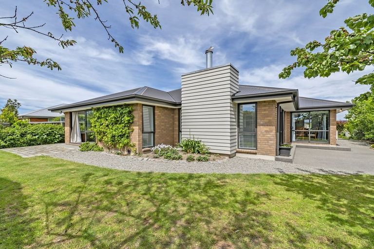 Photo of property in 1 Lloyds Close, Rolleston, 7614