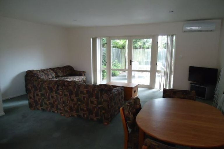 Photo of property in 2/37 Picton Avenue, Riccarton, Christchurch, 8011