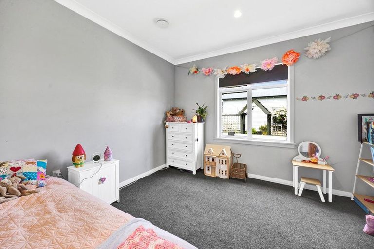 Photo of property in 3 Morrissey Street, Hawera, 4610