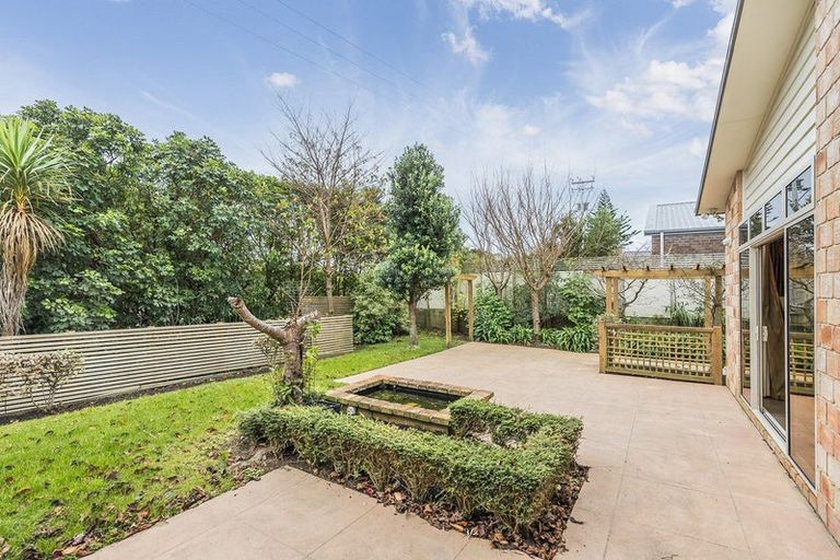 Photo of property in 18 Pukemere Way, Pukerua Bay, 5026