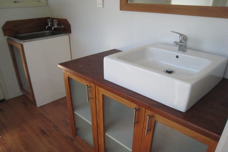 Photo of property in 171 Springs Road, Hornby, Christchurch, 8042