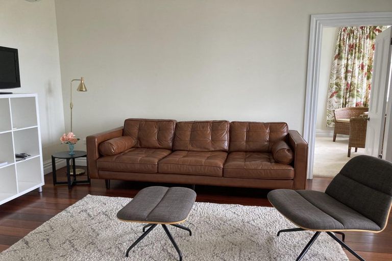 Photo of property in 18 Central Terrace, Kelburn, Wellington, 6012