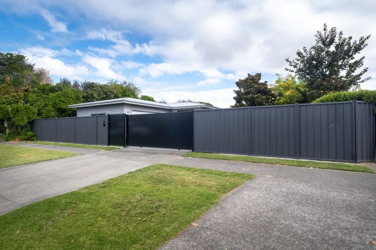 Photo of property in 443 Gloucester Street, Taradale, Napier, 4112