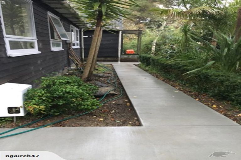 Photo of property in 22 Paramu Avenue, Birkdale, Auckland, 0626