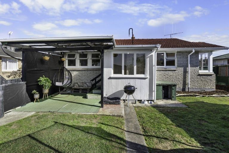 Photo of property in 1054 Hazelmere Crescent, Te Awamutu, 3800