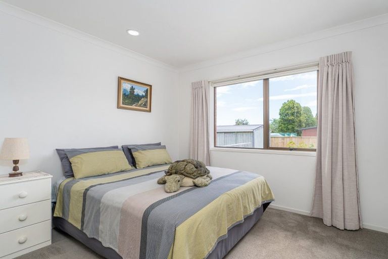 Photo of property in 2 Hamilton Crescent, Whitianga, 3510