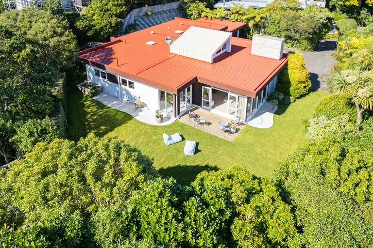 Photo of property in 10 Mathieson Avenue, Khandallah, Wellington, 6035