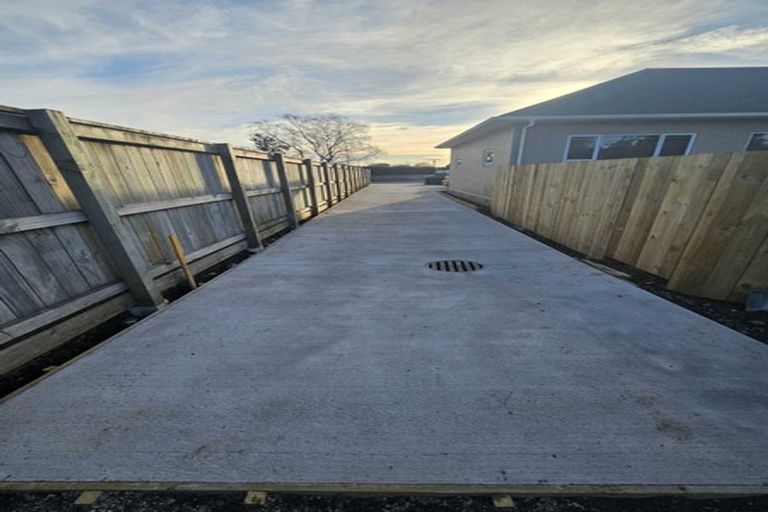 Photo of property in 11 Pukatea Street, Inglewood, 4330