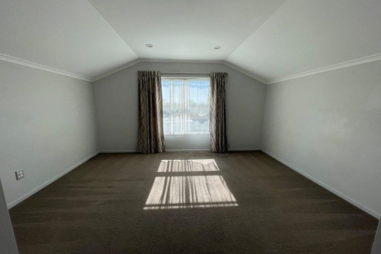 Photo of property in 20 Hirimate Place, Flat Bush, Auckland, 2019