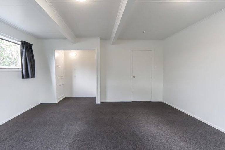 Photo of property in 22 Poaka Avenue, Dinsdale, Hamilton, 3204