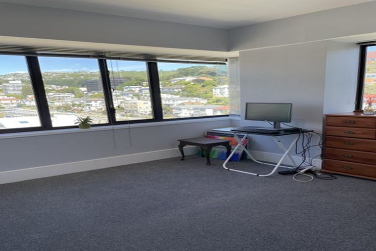 Photo of property in St Peters Apartments, 7d/192 Willis Street, Te Aro, Wellington, 6011