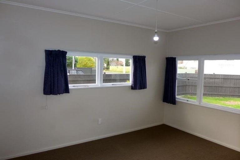 Photo of property in 66 Avondale Road, Taradale, Napier, 4112