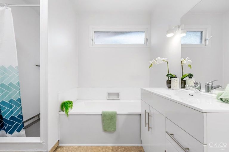 Photo of property in 7a Tennyson Street, Trentham, Upper Hutt, 5018