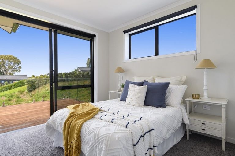 Photo of property in 43r Oceana Drive, Welcome Bay, Tauranga, 3175