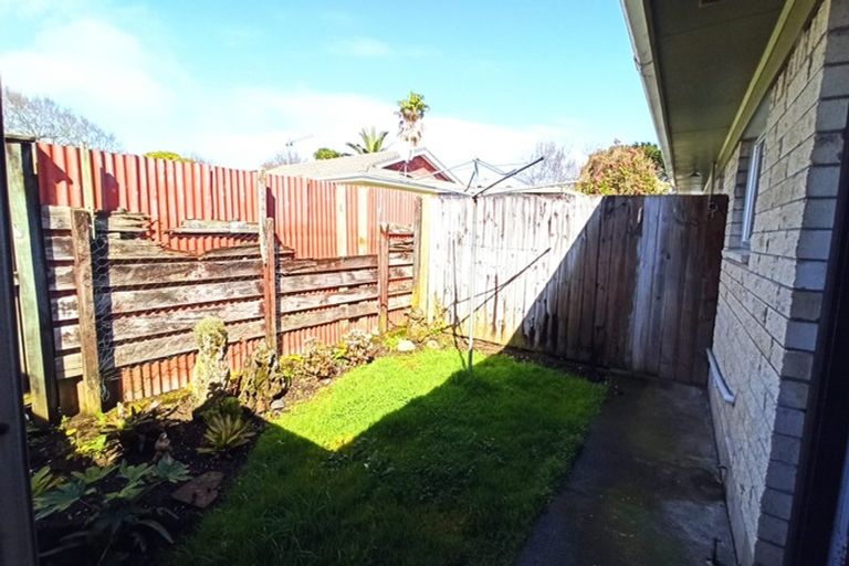 Photo of property in 3/17 Russell Road, Manurewa, Auckland, 2102